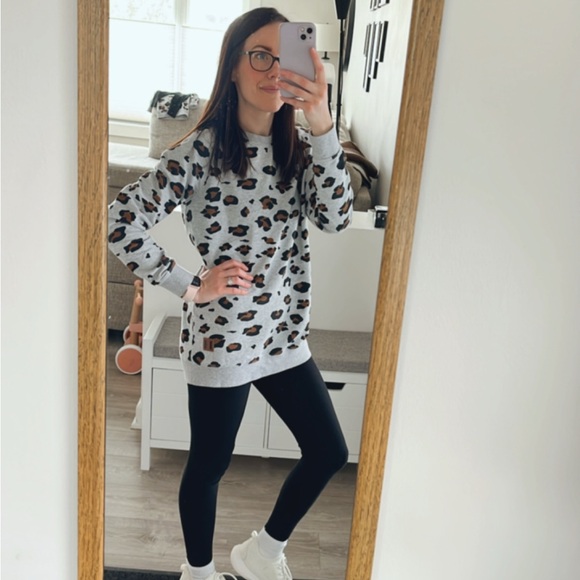 Mama + Mini Matching Sweaters - Picture 4 of 4